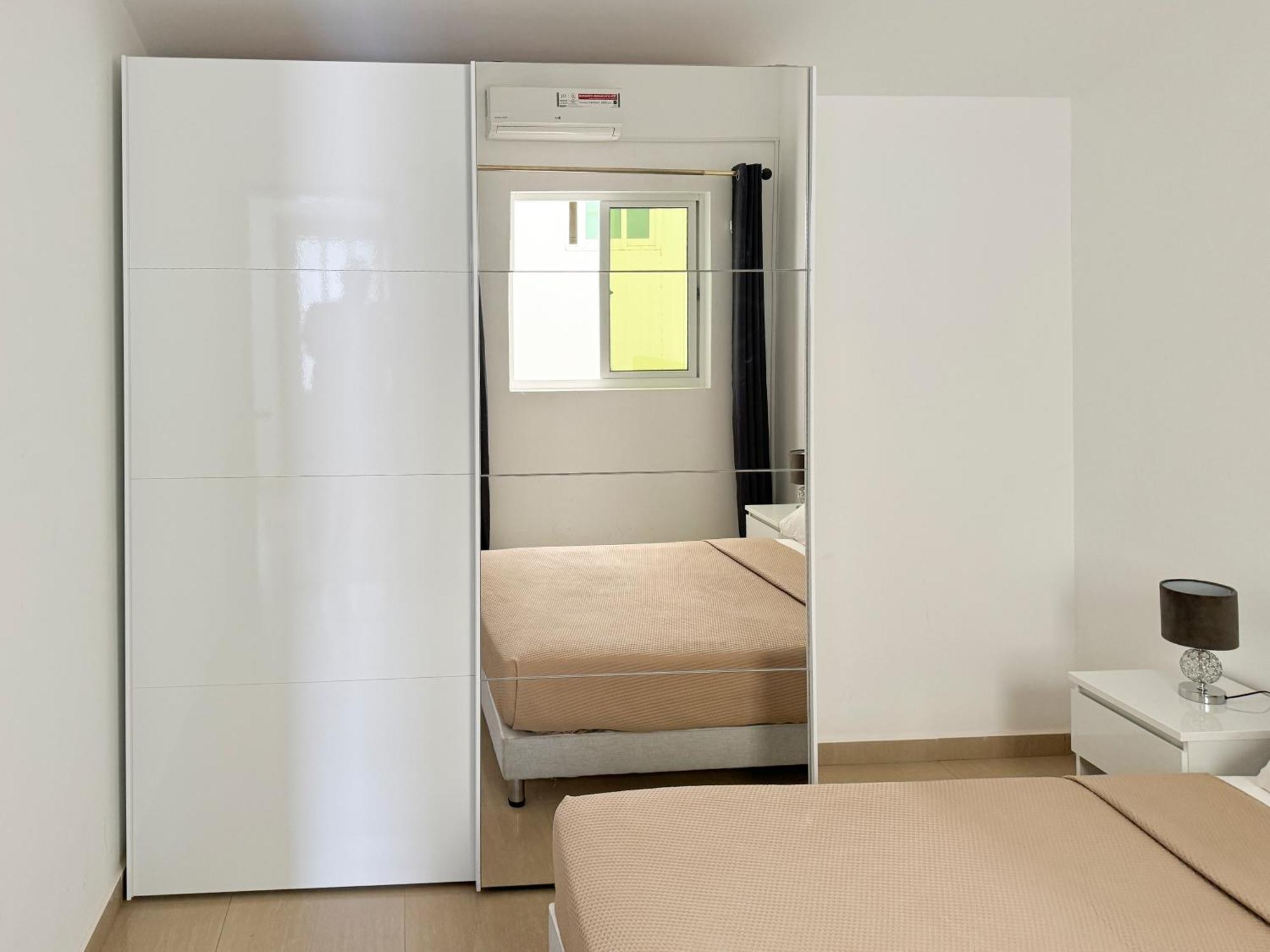 3 Bedroom Apt, Free Wifi & Ac, Cidadela - Lcgr Praia Bagian luar foto